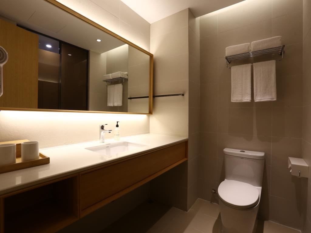 Ji Hotel Sanya Dadonghai Exterior photo
