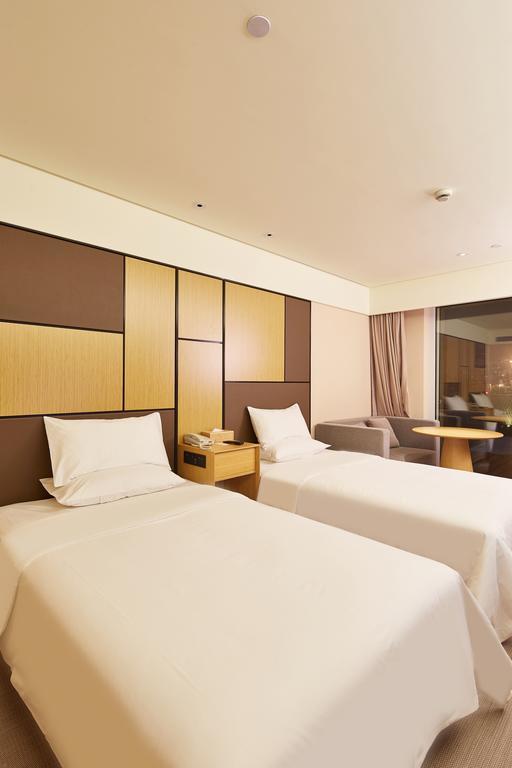 Ji Hotel Sanya Dadonghai Exterior photo